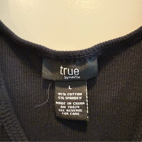 True by rue21 Large Black Bodysuit - Picture 3 of 7